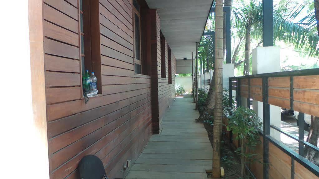 Hotel Treebo Trend Wilson Garden Bangalore Exterior foto